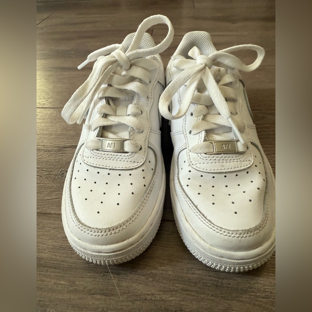 Nike Air Force 1 Kids White Sneakers